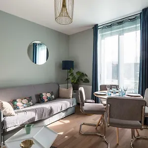 Cosy T2 Gare, Intra-muros&plage à Proximité Appartement